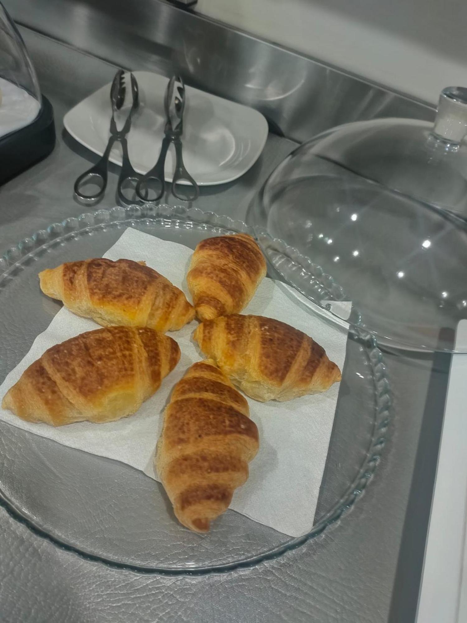 ホテル サン フランシスコ アコモデーション フンシャル エクステリア 写真
